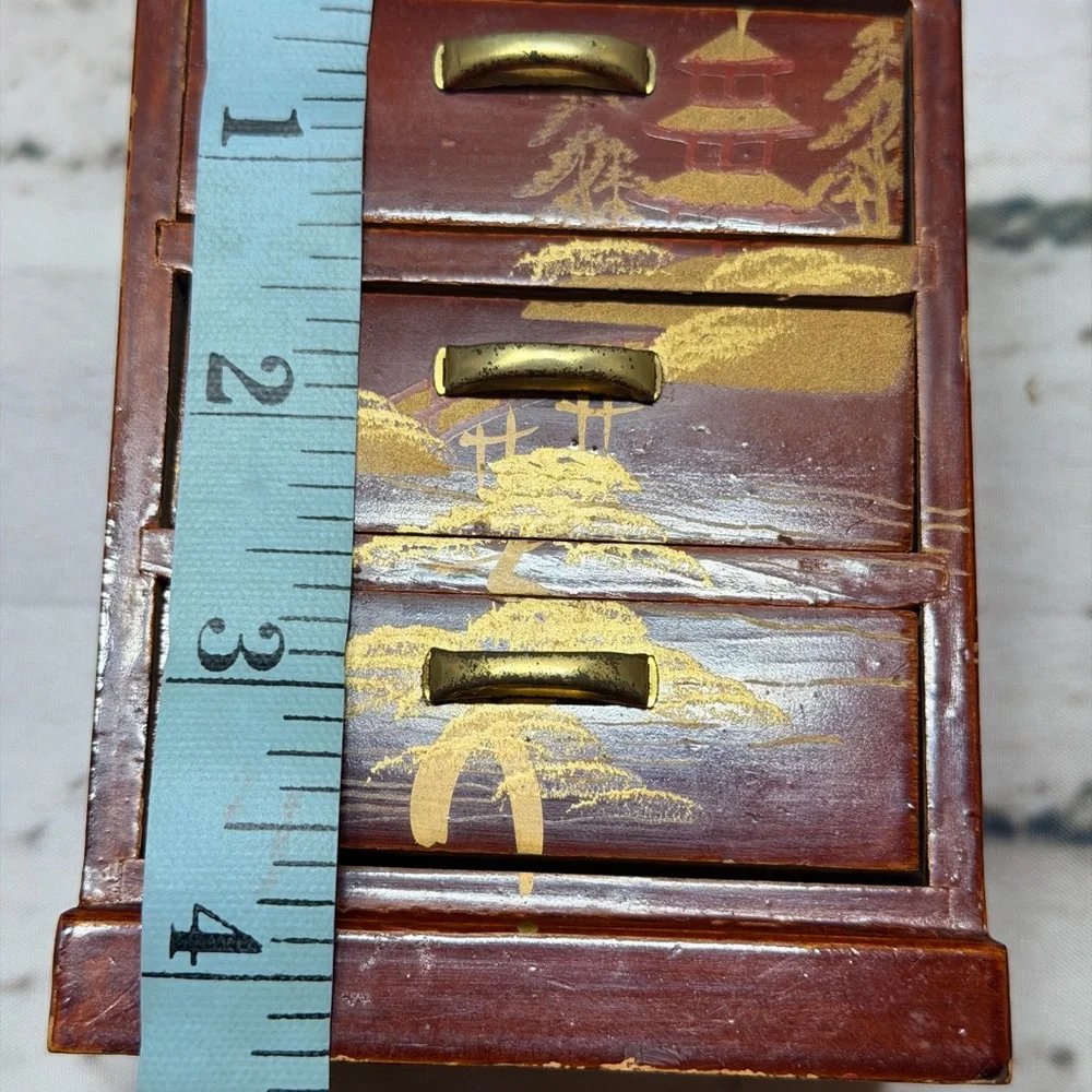 Vintage Japanese‎ Lacquer Jewelry Box Chest Gold Hand Painted Trinket Storage